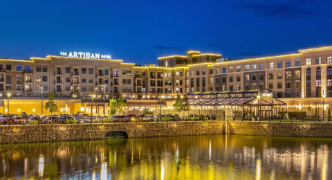 Artisan Hotel - Tuscan Village